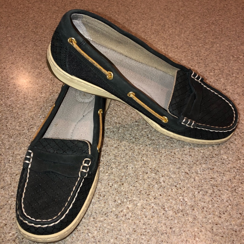 Sperry, basket weave print